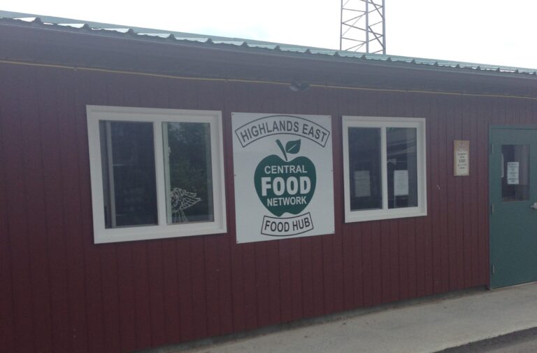 Mother’s Day ‘Food Bank Fill Up’ in Wilberforce and Haliburton 