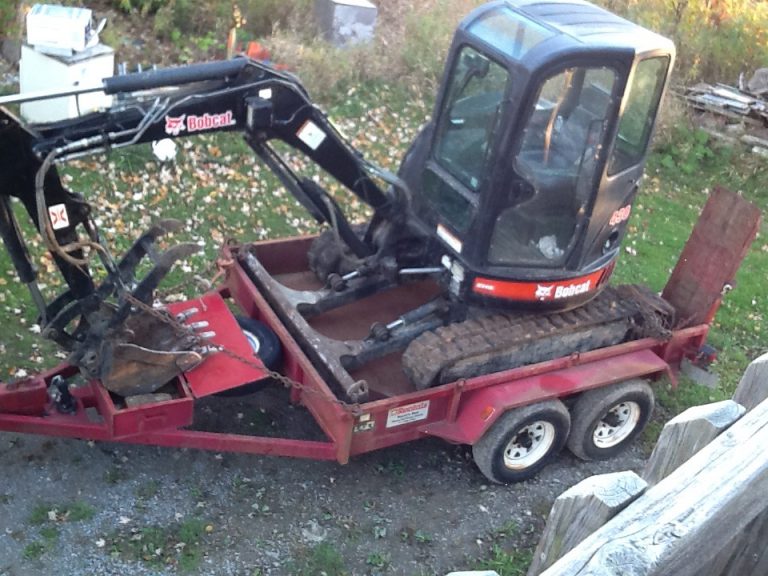 O.P.P. investigating the theft of an excavator
