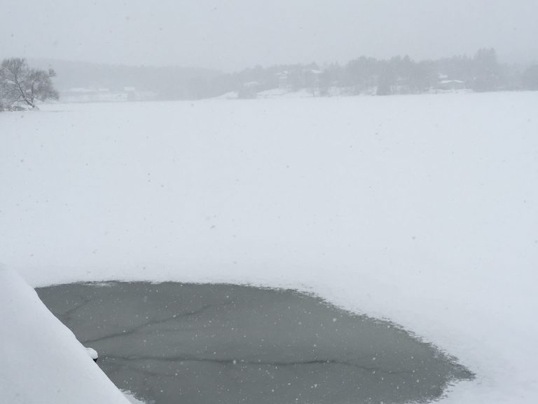 it’s up to you to make sure the ice is safe, MNRF says