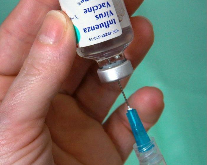 Haliburton healthcare workers challenged to get vaccinated