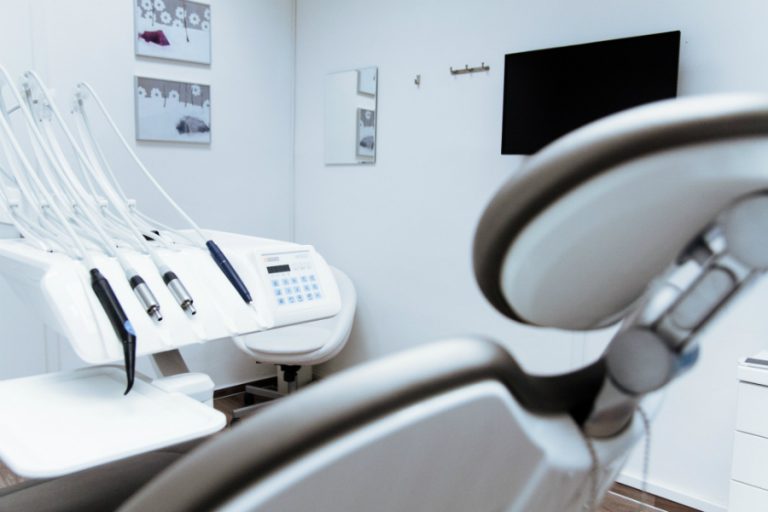 Health Units promoting new senior’s dental program