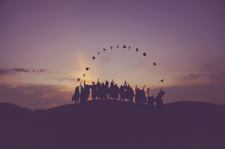 School boards encourage to postpone grad ceremonies and proms, not cancel