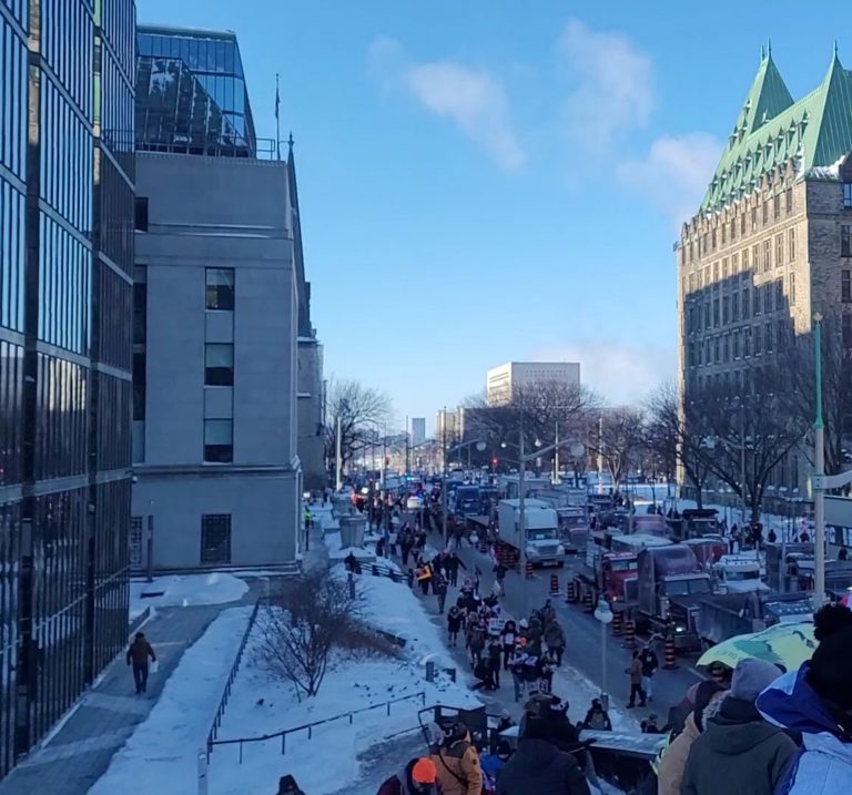 Convoy supporting Ottawa truckers to roll through Haliburton