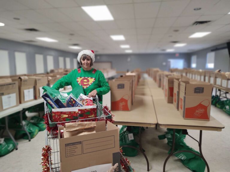 Another successful year for Minden Christmas Hamper Program