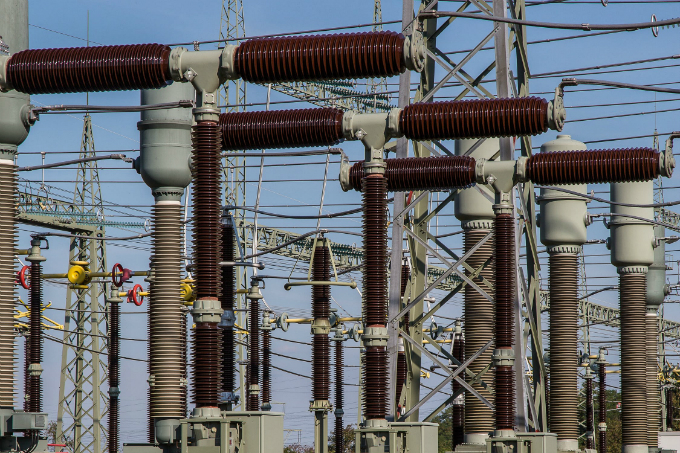 Hydro One warning of windstorm damage into weekend 